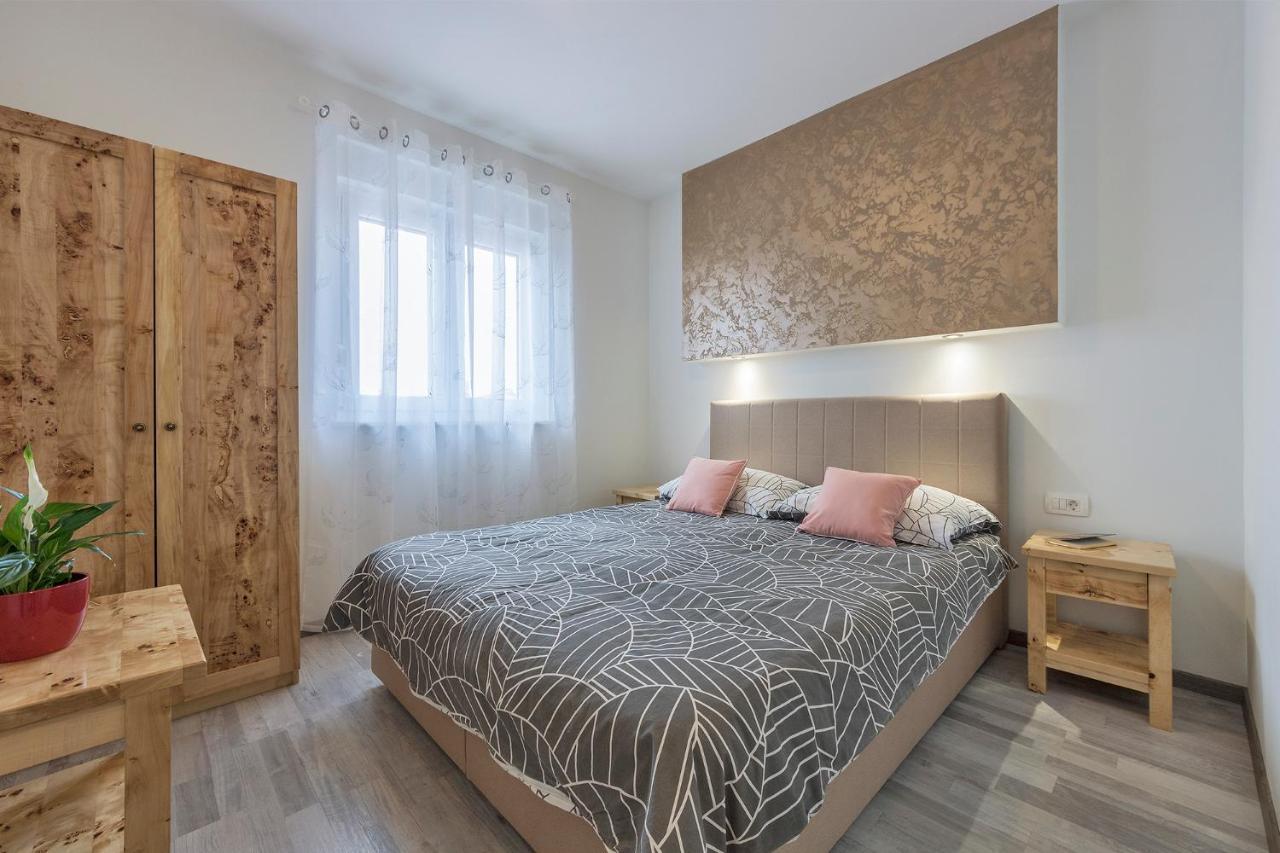פאז'אנה 2 Bedroom Apartment Peroj מראה חיצוני תמונה