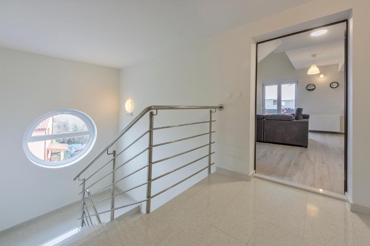 פאז'אנה 2 Bedroom Apartment Peroj מראה חיצוני תמונה